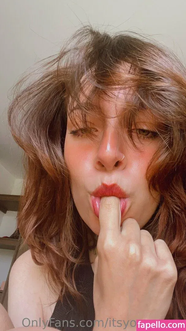 Oriana Valentine Onlyfans Photo Gallery 