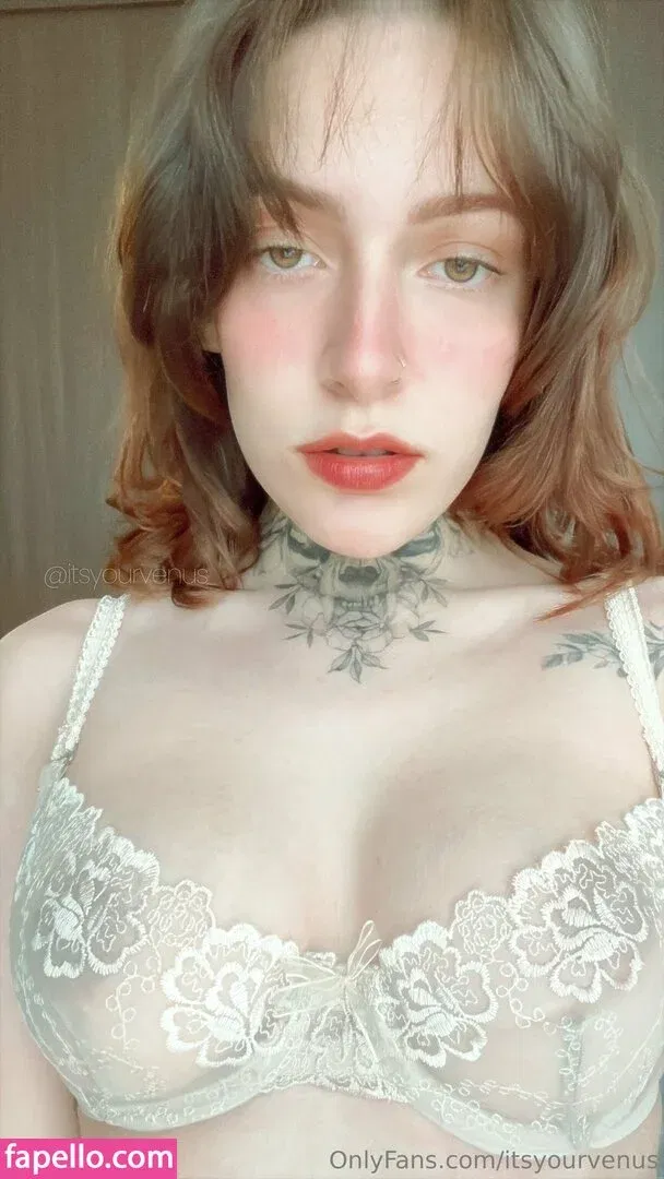 Oriana Valentine Onlyfans Photo Gallery 