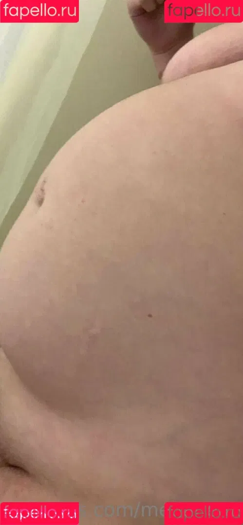 meganeats Onlyfans Photo Gallery 
