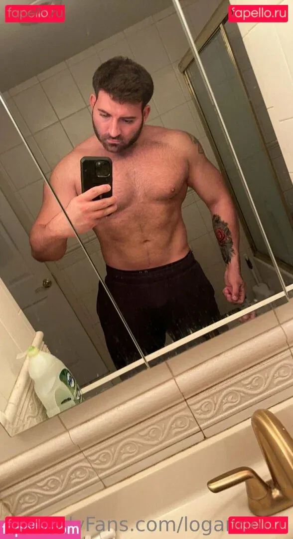 logannorth Onlyfans Photo Gallery 