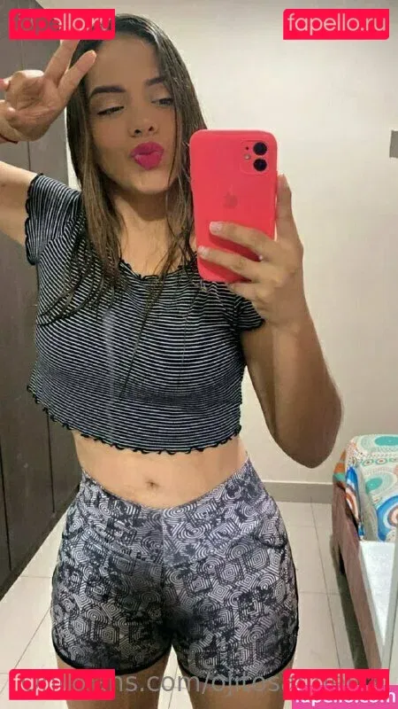 ojitosangelita Onlyfans Photo Gallery 