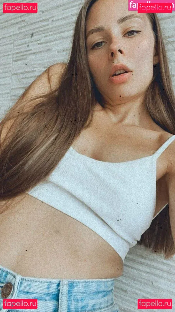 Nina Liin Onlyfans Photo Gallery 