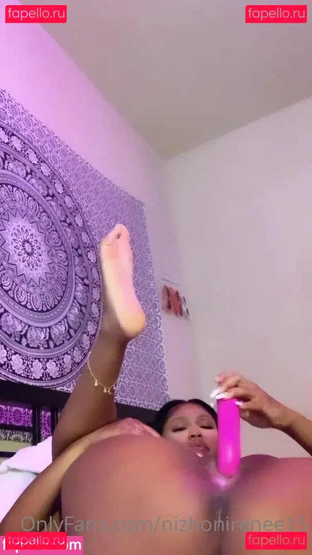 Nizhoni Renee Onlyfans Photo Gallery 
