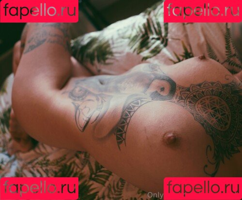 Stephi Lee Onlyfans Photo Gallery 