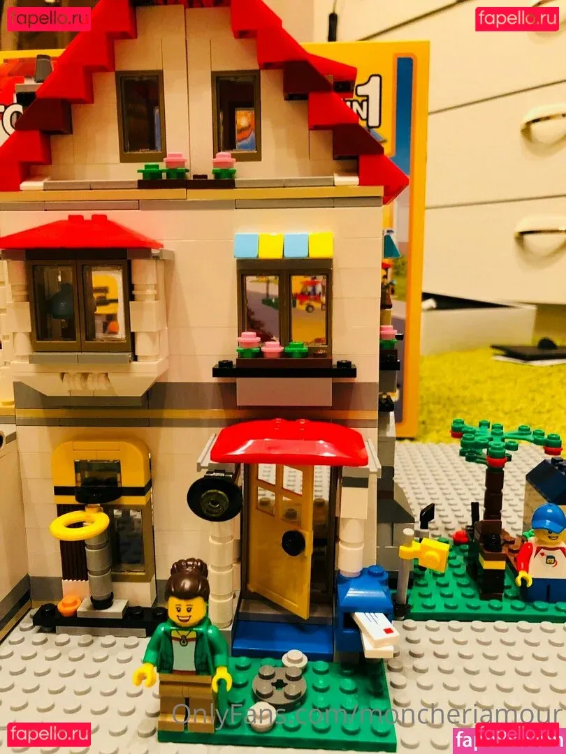 moncheriamour Onlyfans Photo Gallery 