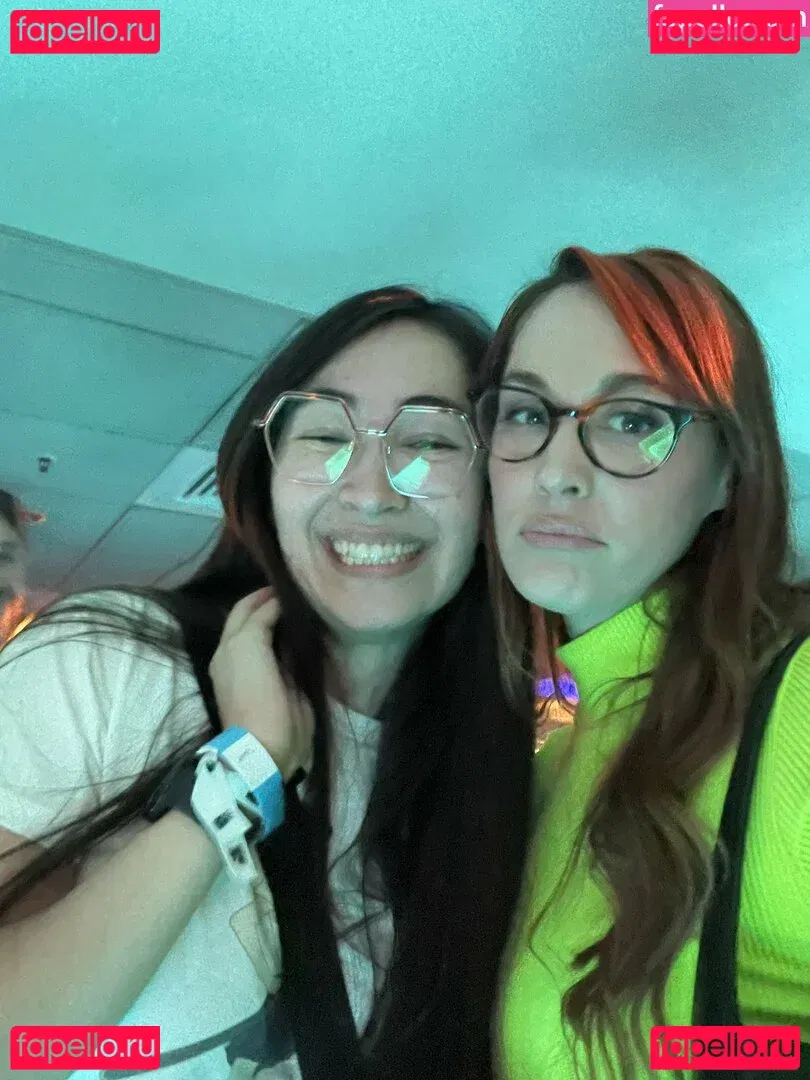 Ovilee May Onlyfans Photo Gallery 