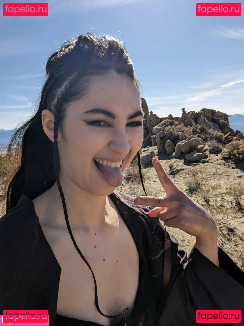 Ovilee May Onlyfans Photo Gallery 