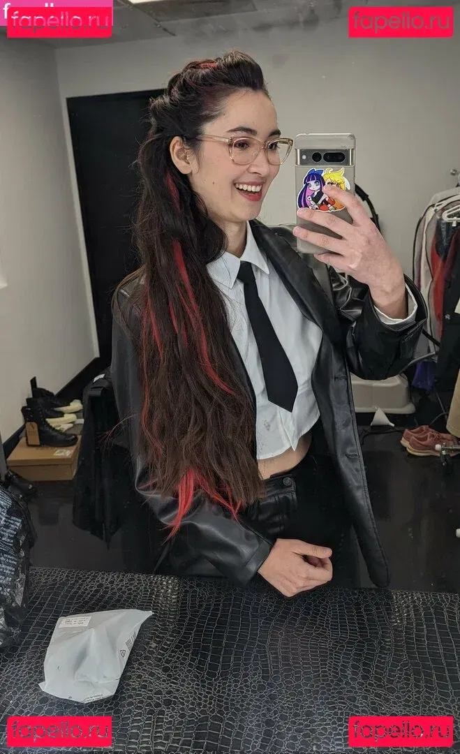 Ovilee May Onlyfans Photo Gallery 