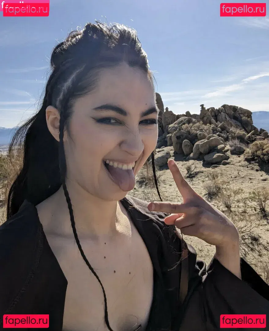 Ovilee May Onlyfans Photo Gallery 