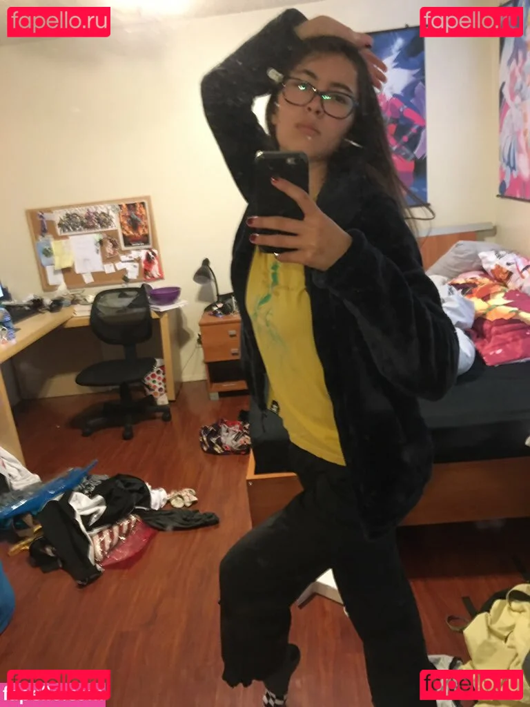 Ovilee May Onlyfans Photo Gallery 