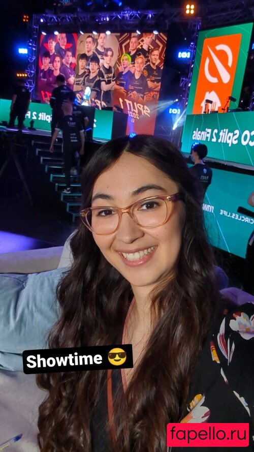 Ovilee May Onlyfans Photo Gallery 