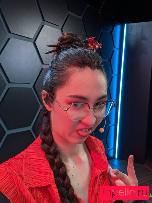 Ovilee May Nude Onlyfans Photo 9