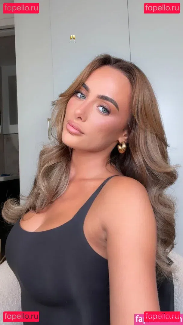 Millie Grace Court Onlyfans Photo Gallery 