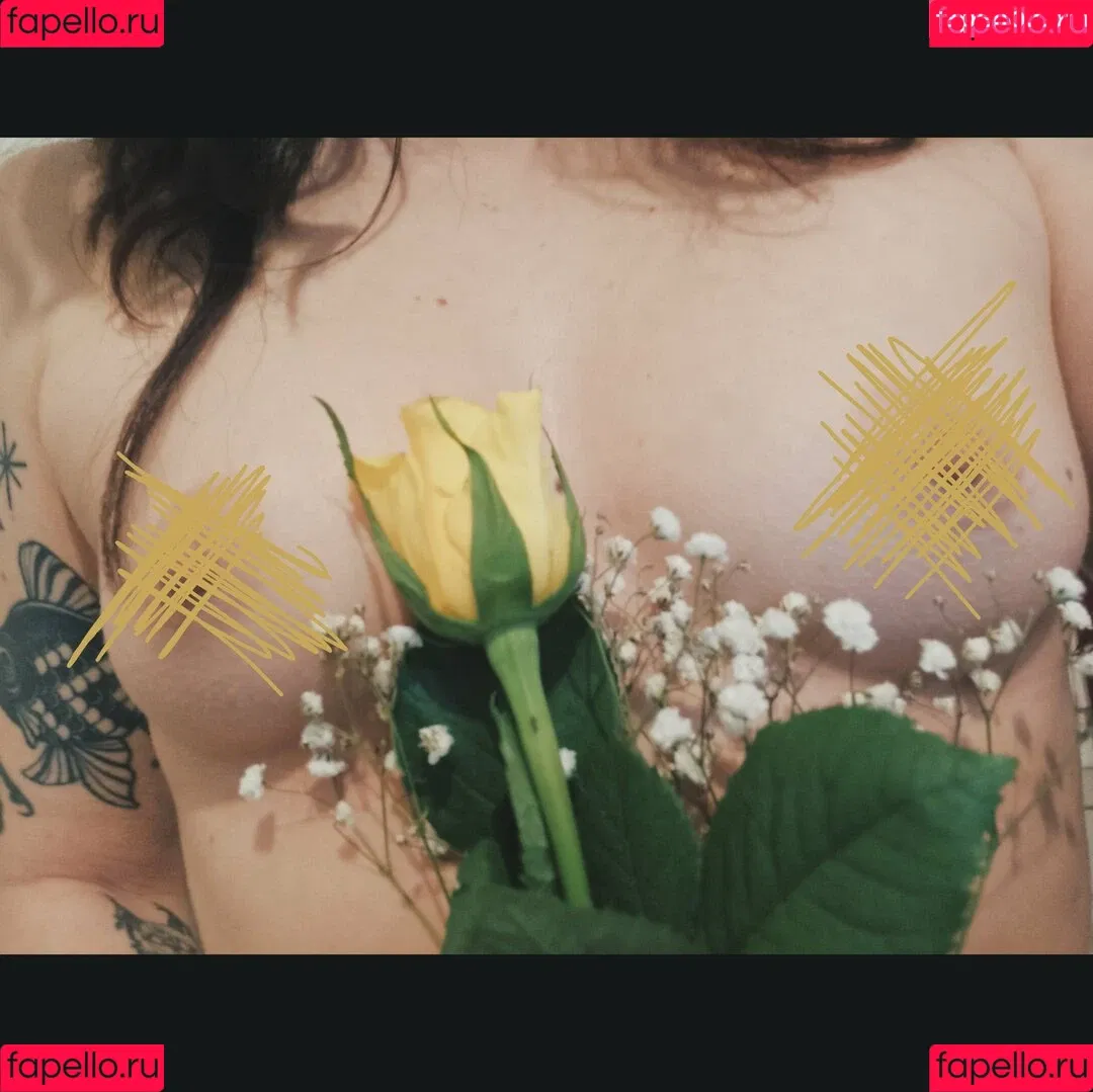 laurettavixen Onlyfans Photo Gallery 