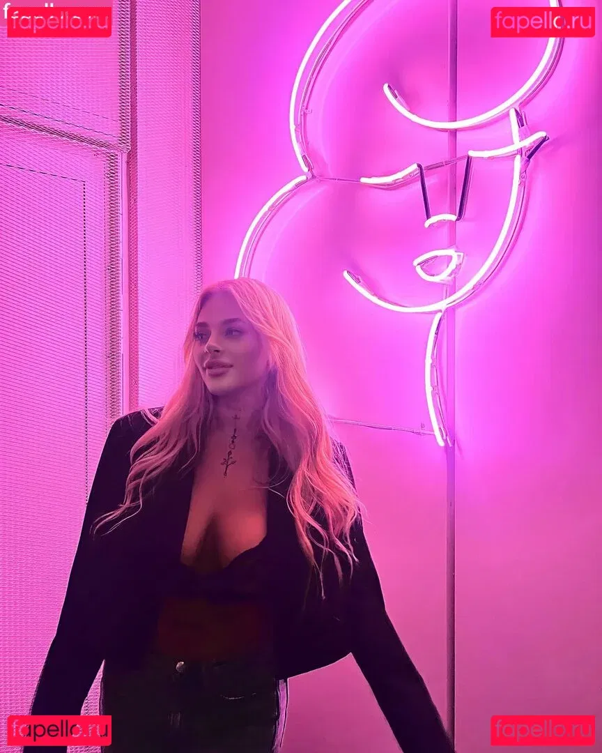 Angelika Kramer Onlyfans Photo Gallery 