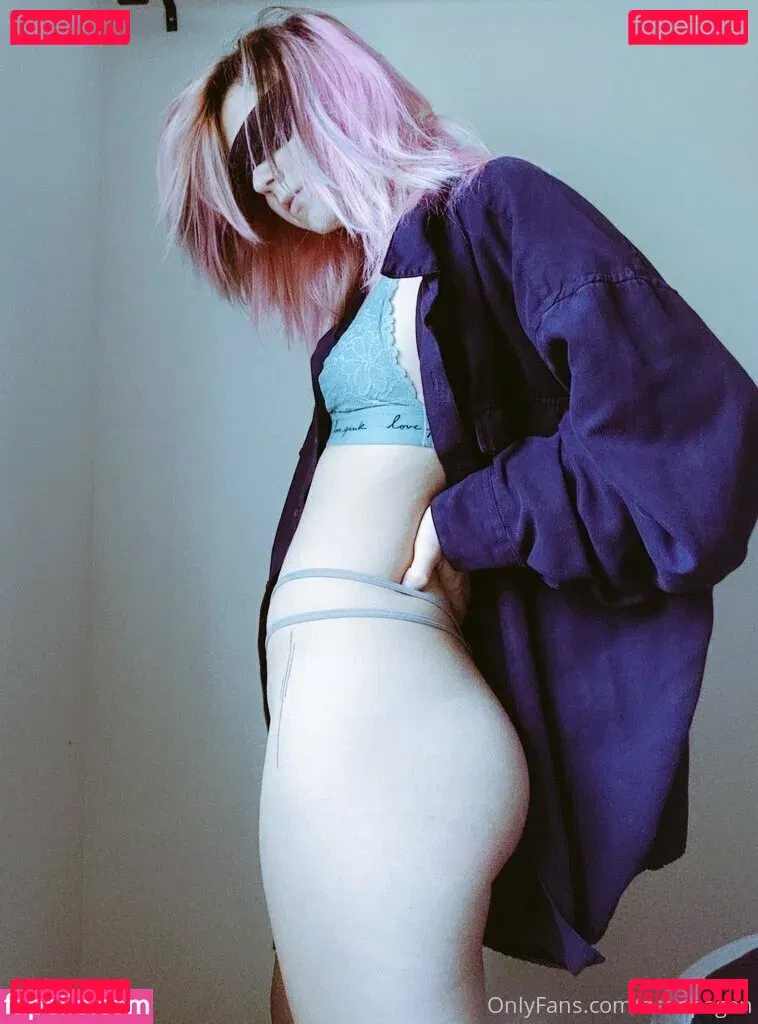 deadpagen Onlyfans Photo Gallery 