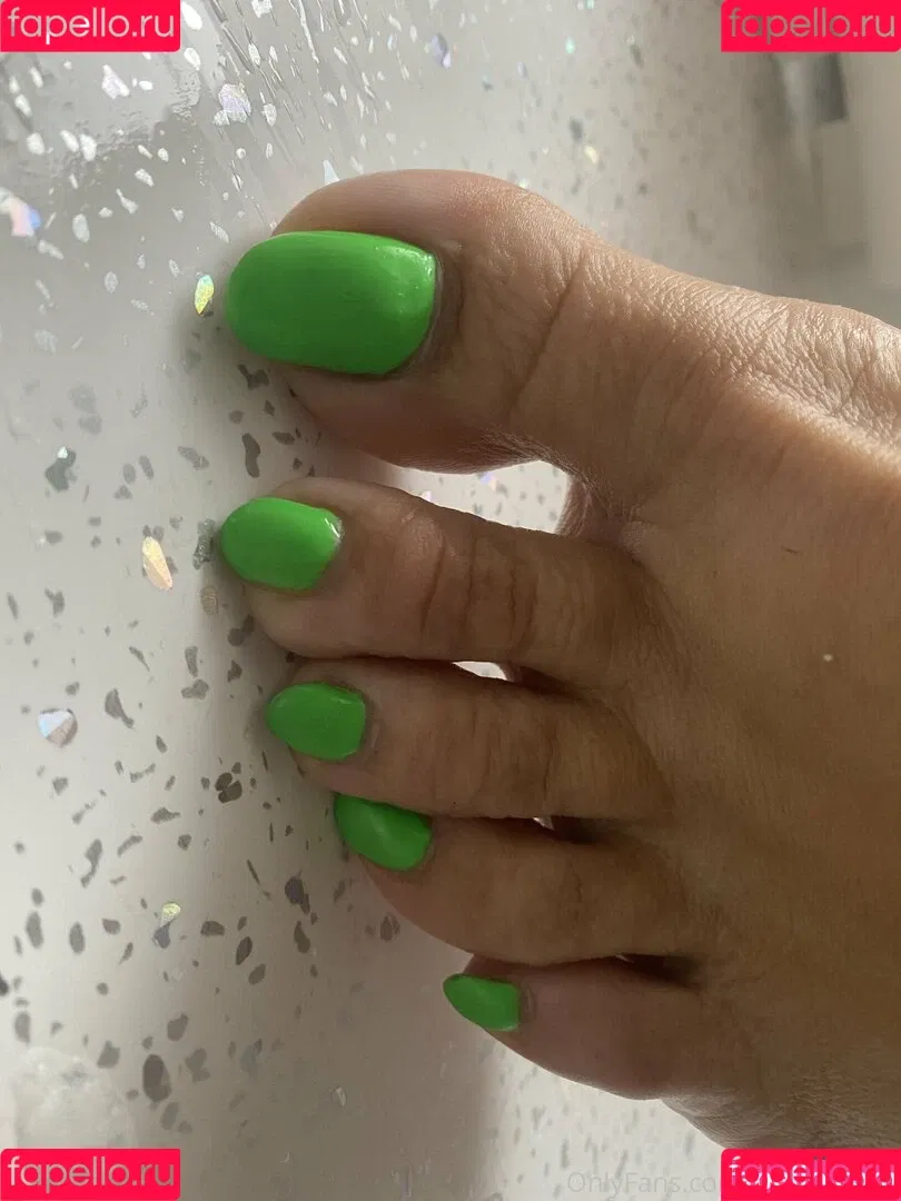 madsoles_1 Onlyfans Photo Gallery 