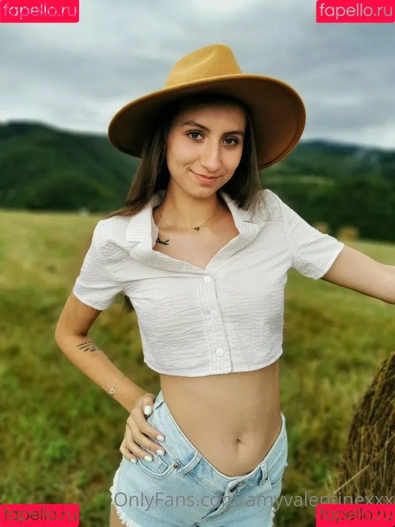 amyvalentinexxx Onlyfans Photo Gallery 