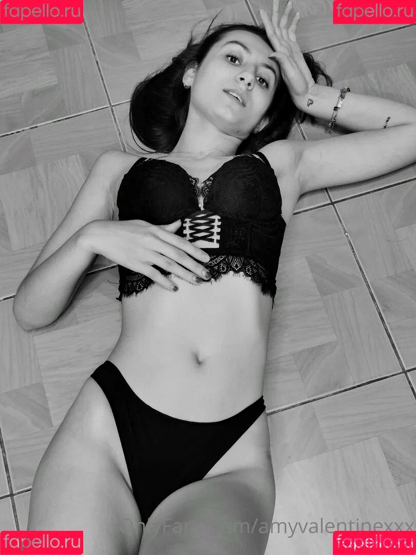 amyvalentinexxx Onlyfans Photo Gallery 