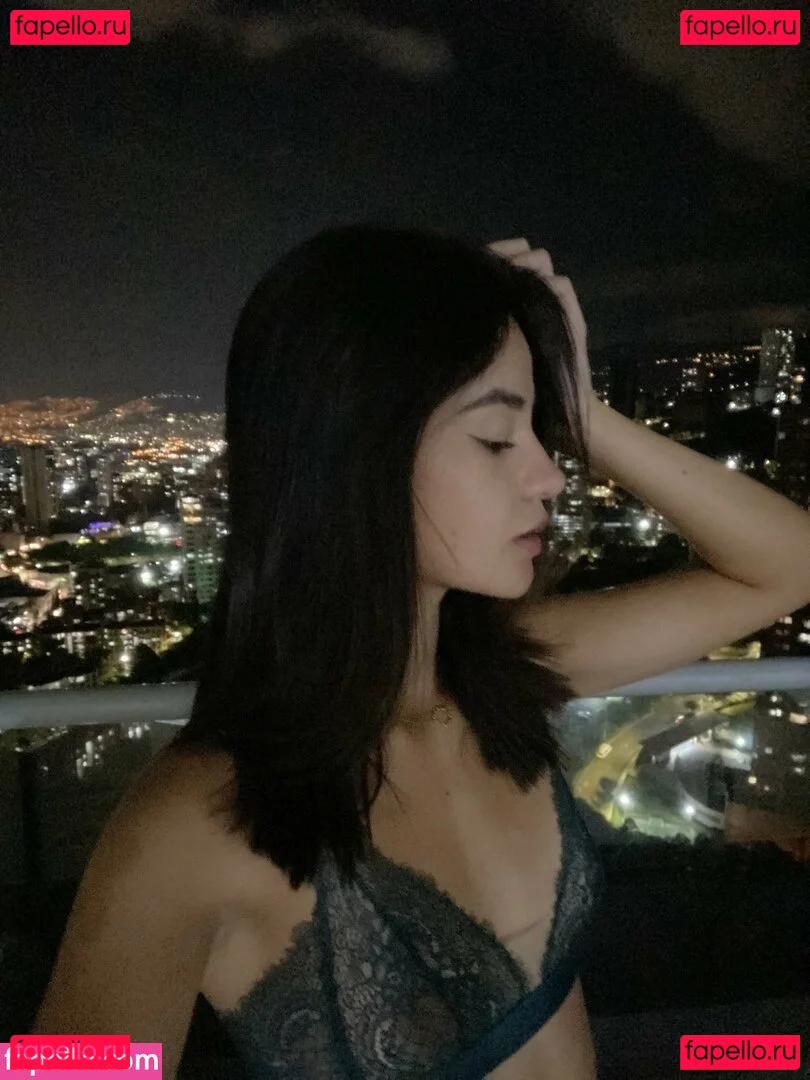 carolcor21 Onlyfans Photo Gallery 