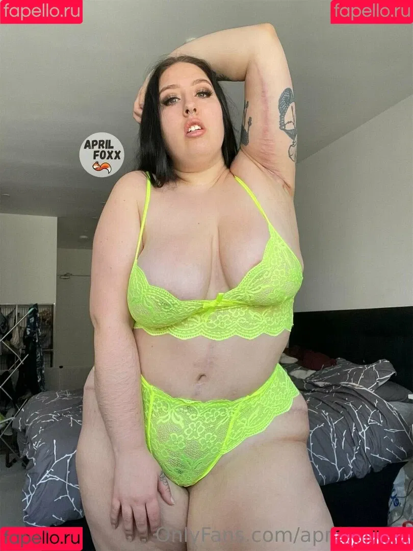 aprilfoxxxx Onlyfans Photo Gallery 