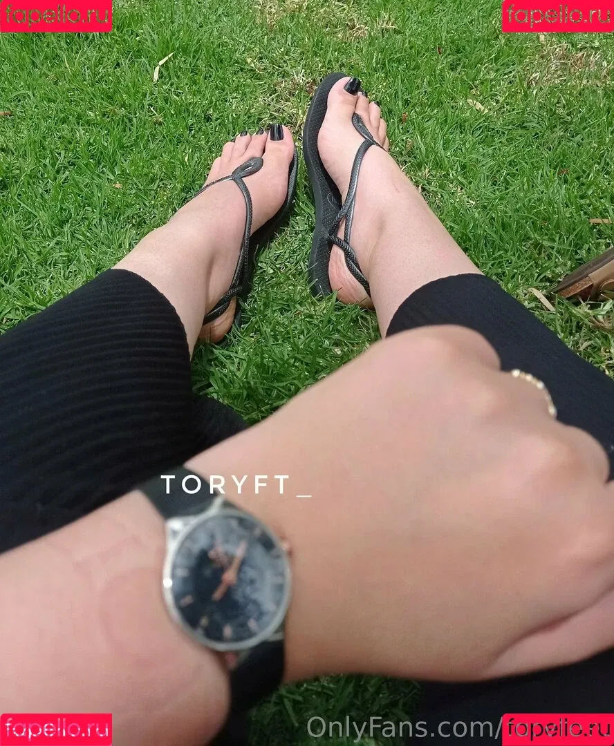 toryfeet Onlyfans Photo Gallery 