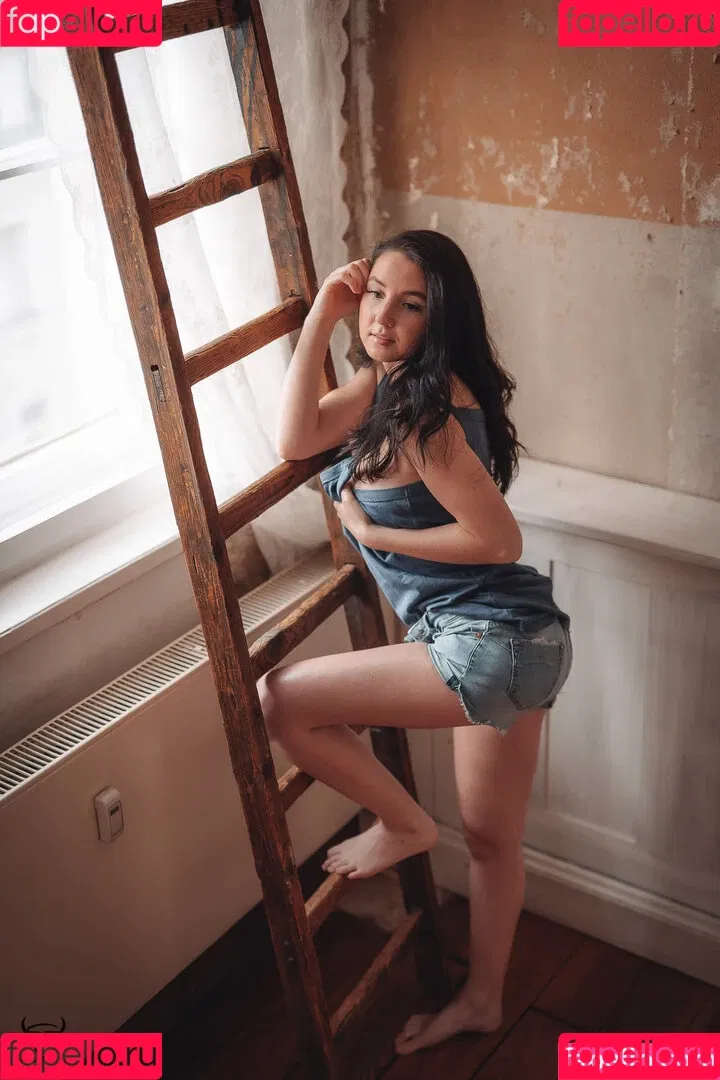 Timeshift Onlyfans Photo Gallery 