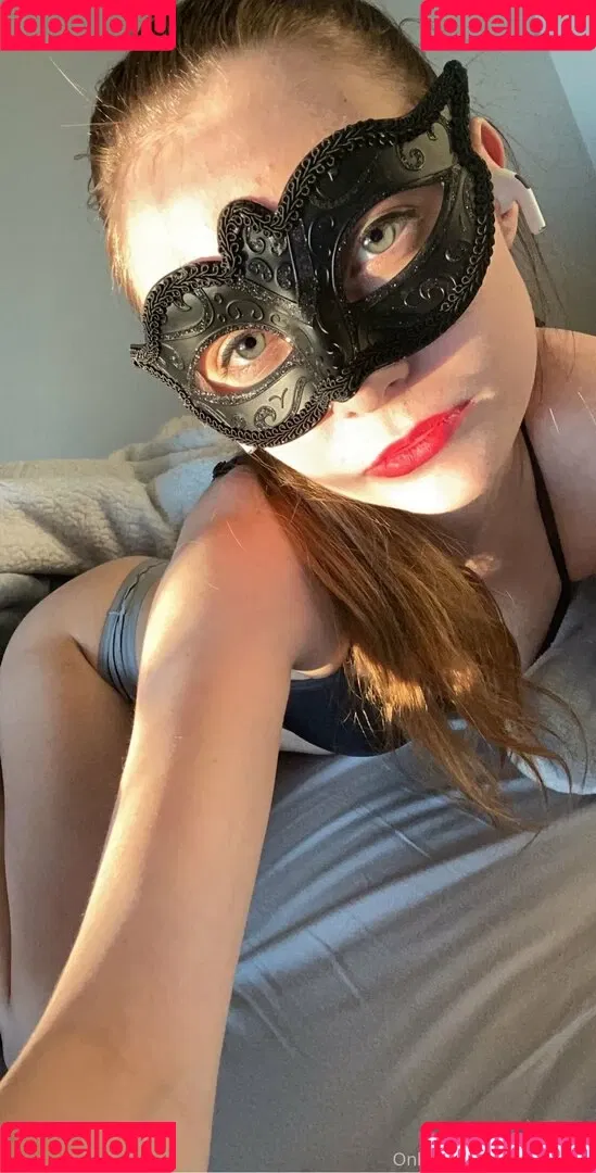 Lily Brooke Onlyfans Photo Gallery 
