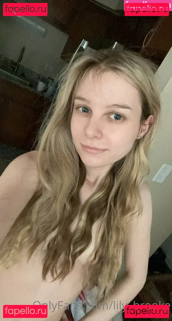 Lily Brooke Onlyfans Photo Gallery 