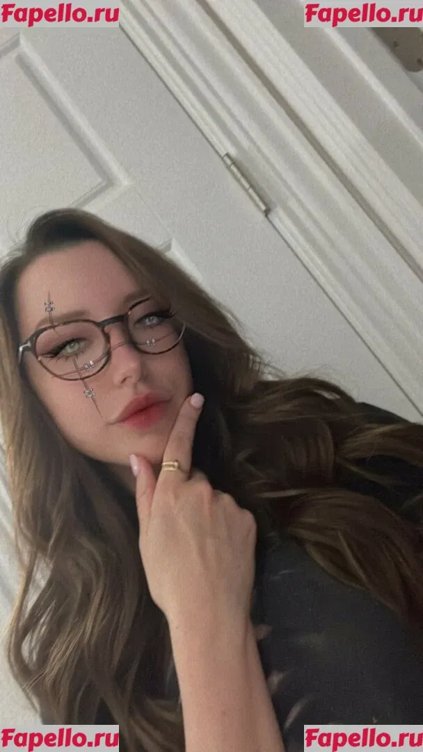 JackieMButler Onlyfans Photo Gallery 
