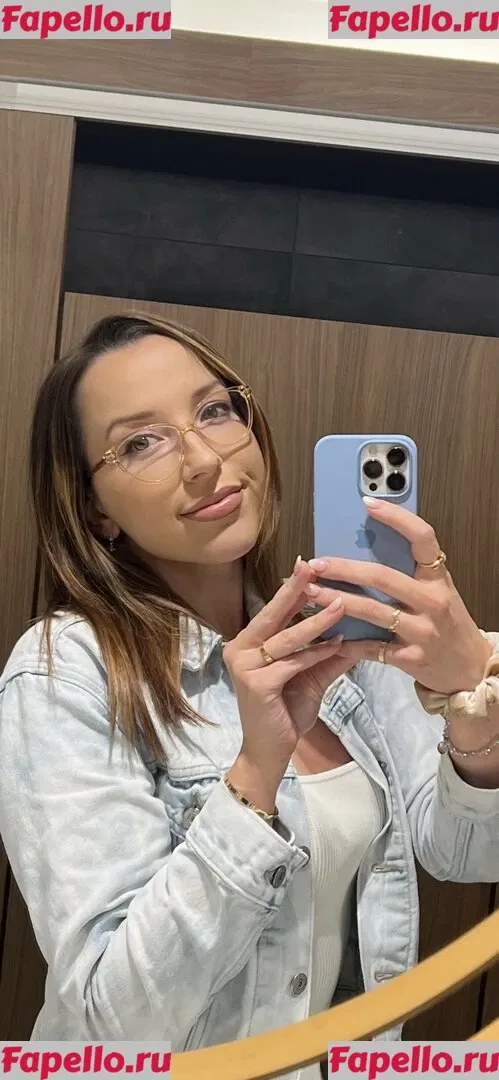 JackieMButler Onlyfans Photo Gallery 
