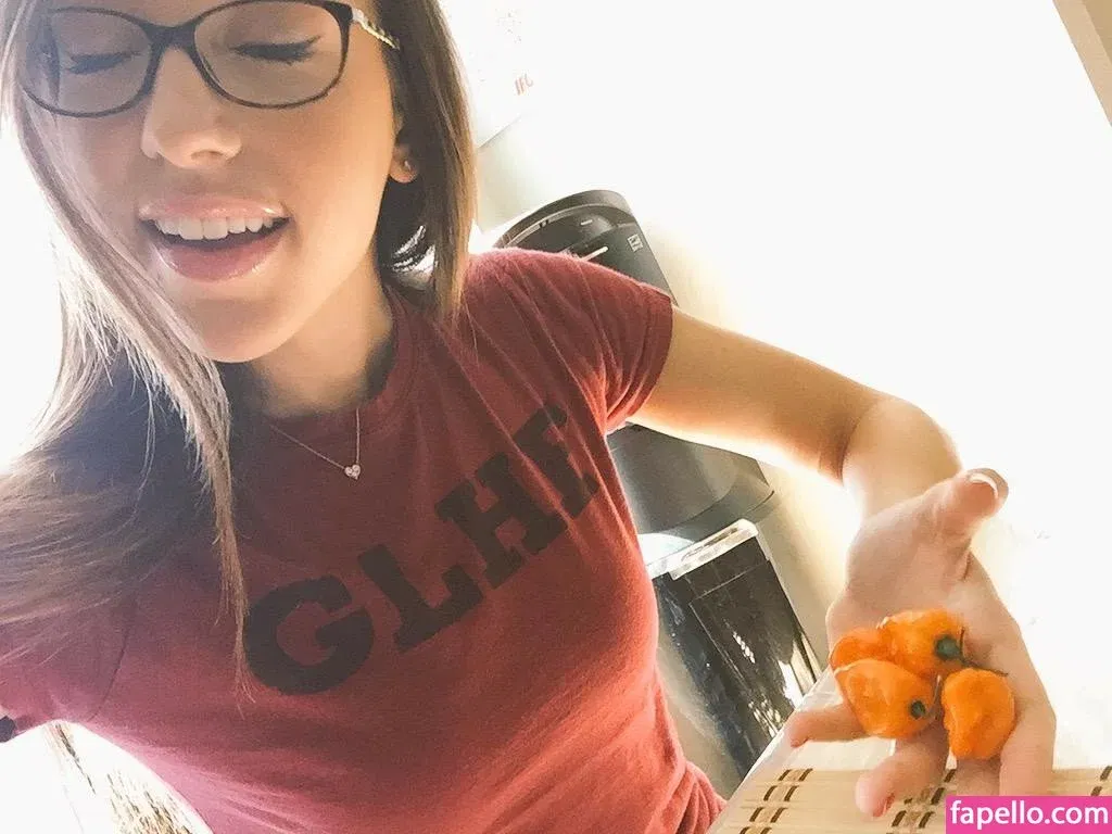 JackieMButler Onlyfans Photo Gallery 