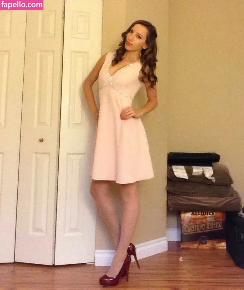 JackieMButler Onlyfans Photo Gallery 