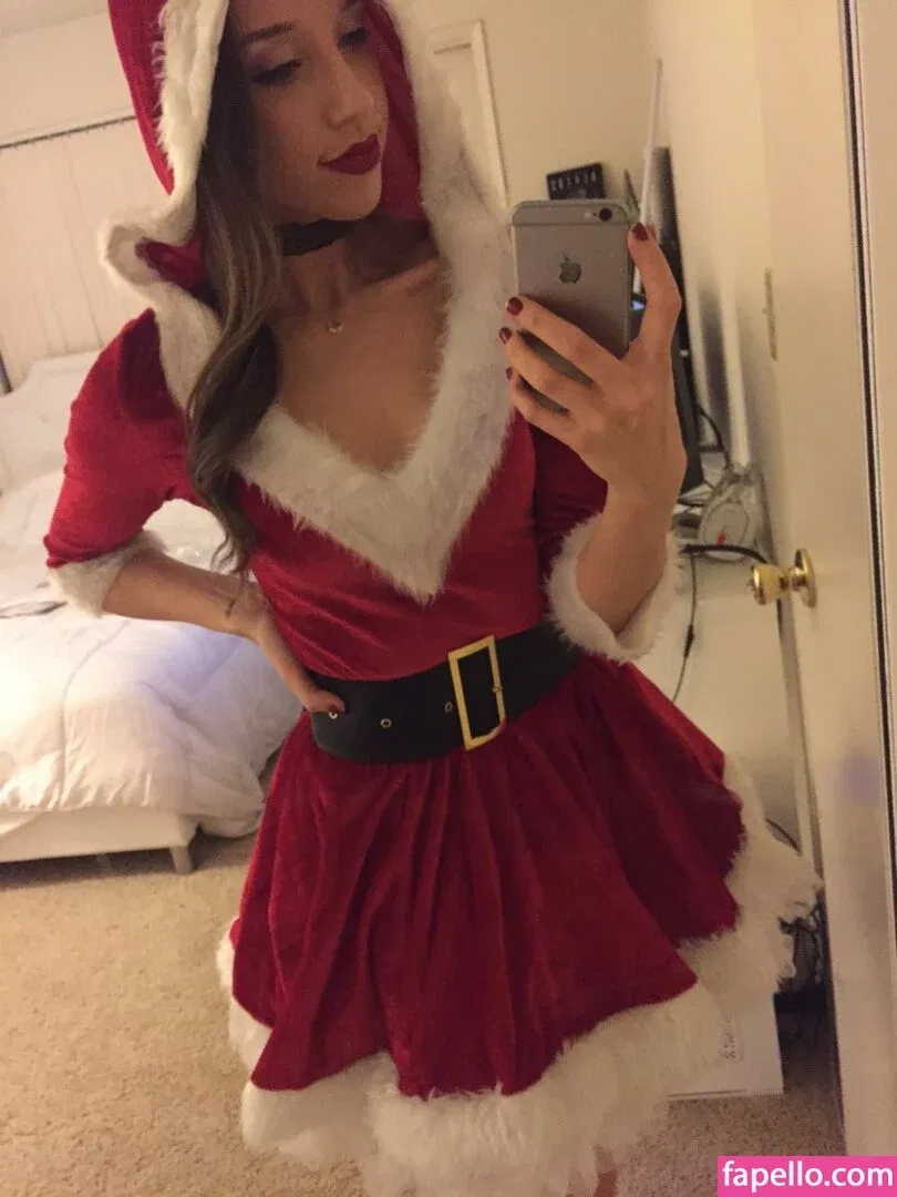 JackieMButler Onlyfans Photo Gallery 