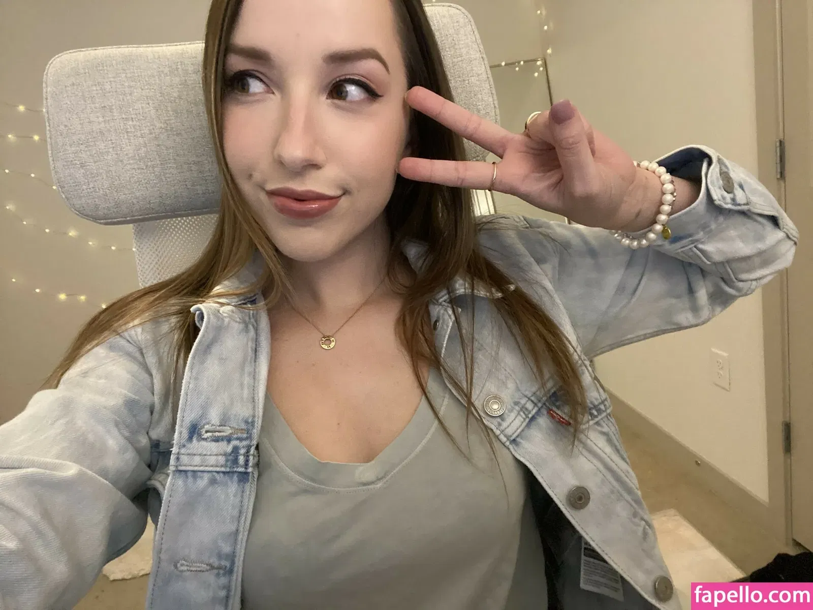 JackieMButler Onlyfans Photo Gallery 