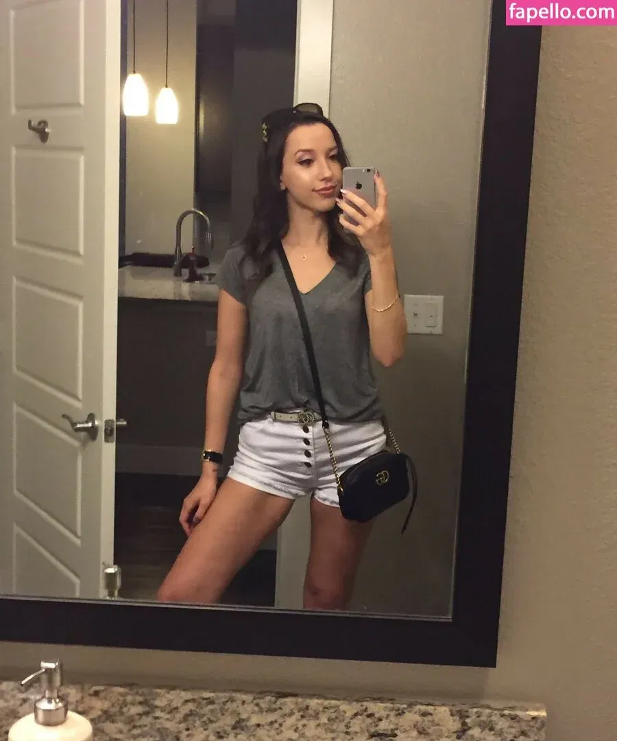 JackieMButler Onlyfans Photo Gallery 