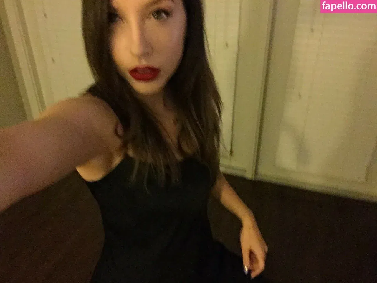 JackieMButler Onlyfans Photo Gallery 