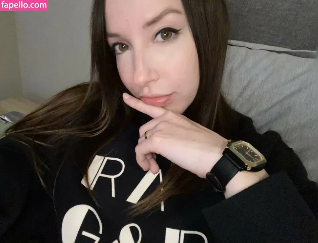 JackieMButler Onlyfans Photo Gallery 