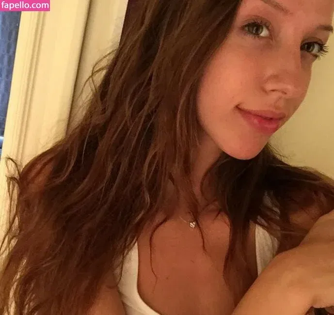 JackieMButler Onlyfans Photo Gallery 