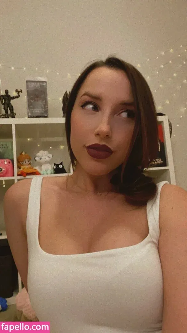 JackieMButler Onlyfans Photo Gallery 