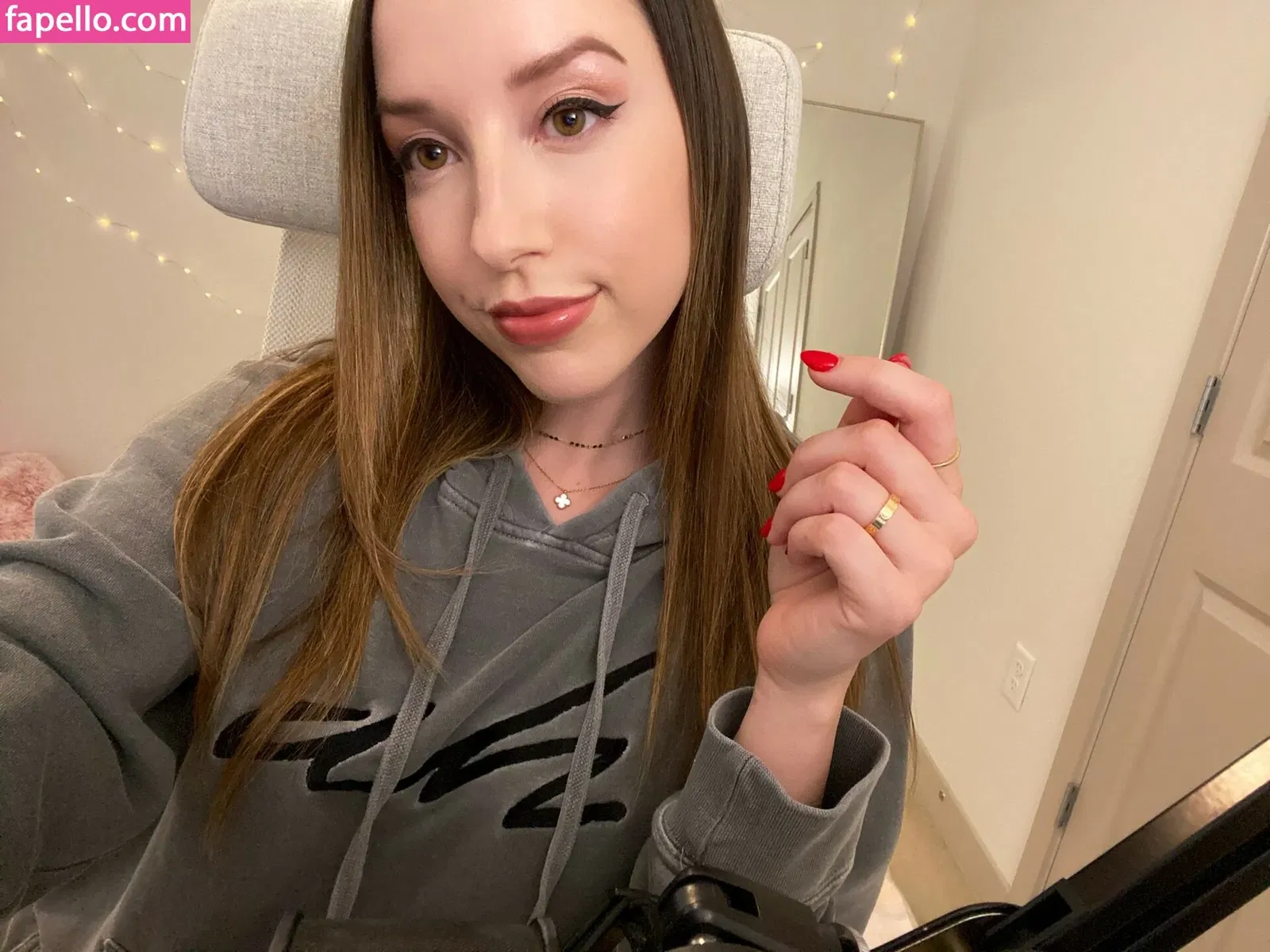 JackieMButler Onlyfans Photo Gallery 