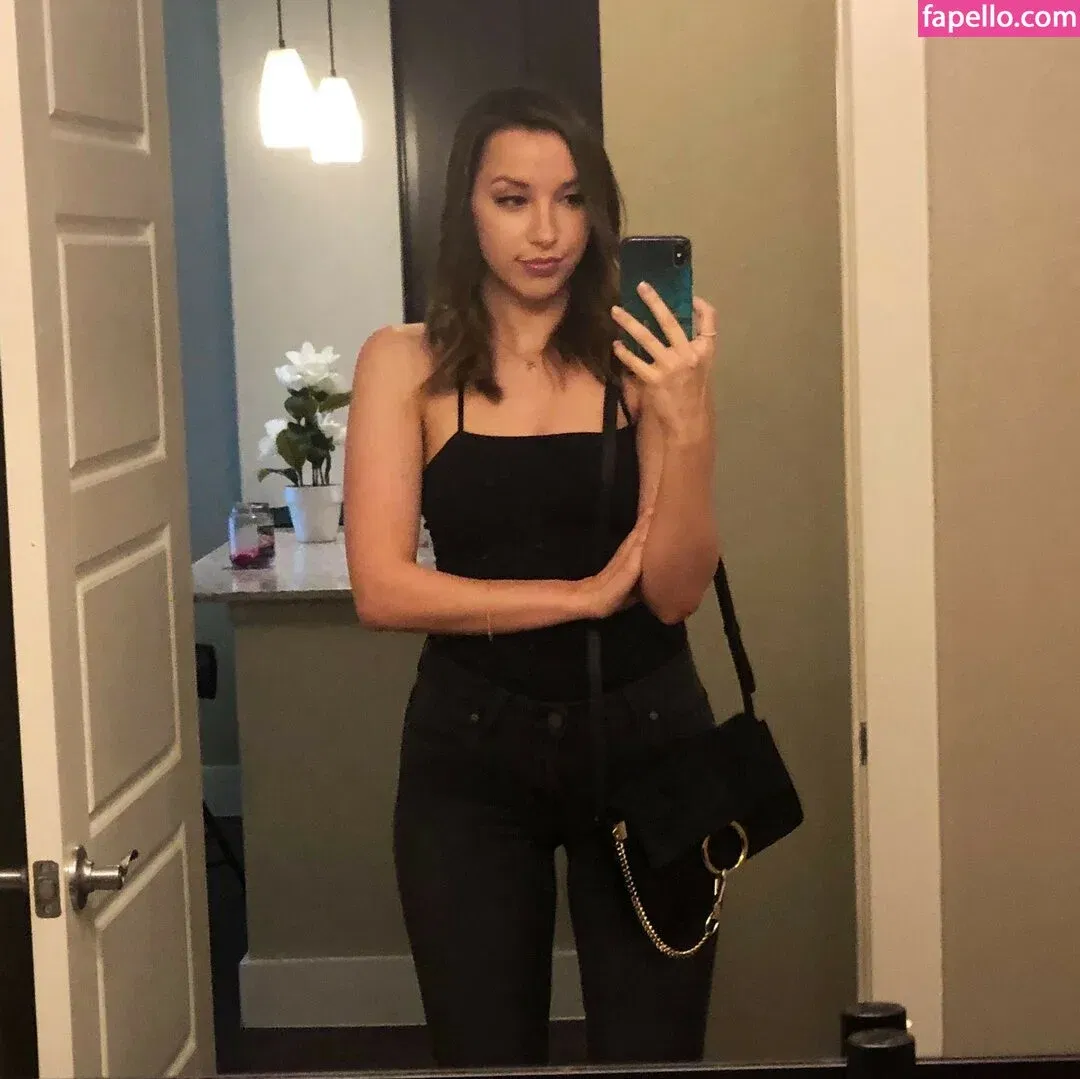 JackieMButler Onlyfans Photo Gallery 