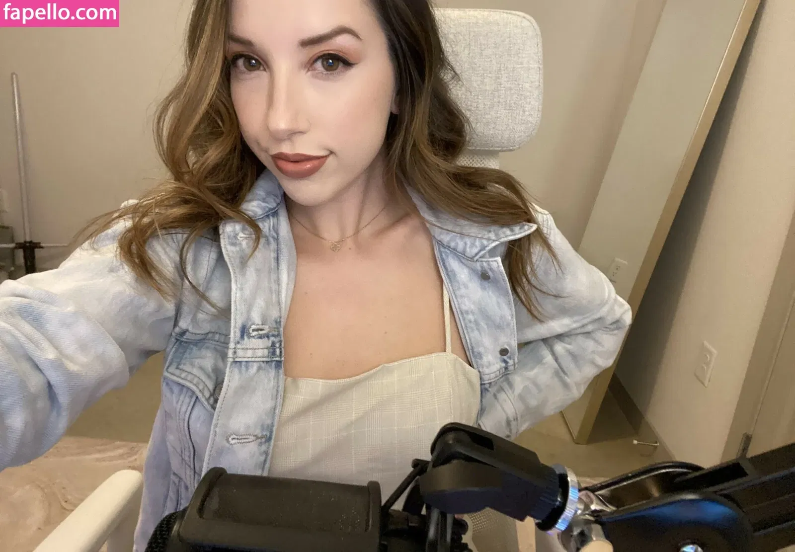 JackieMButler Onlyfans Photo Gallery 