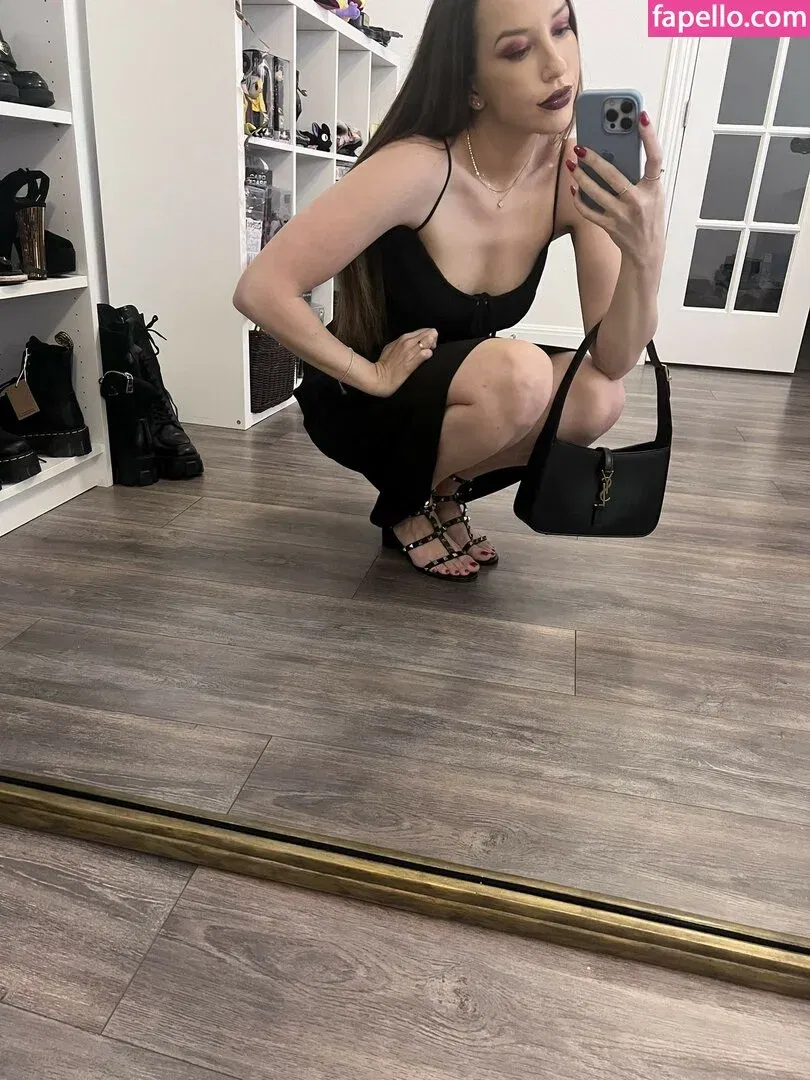 JackieMButler Onlyfans Photo Gallery 