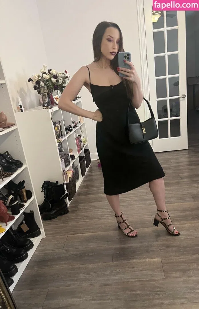 JackieMButler Onlyfans Photo Gallery 