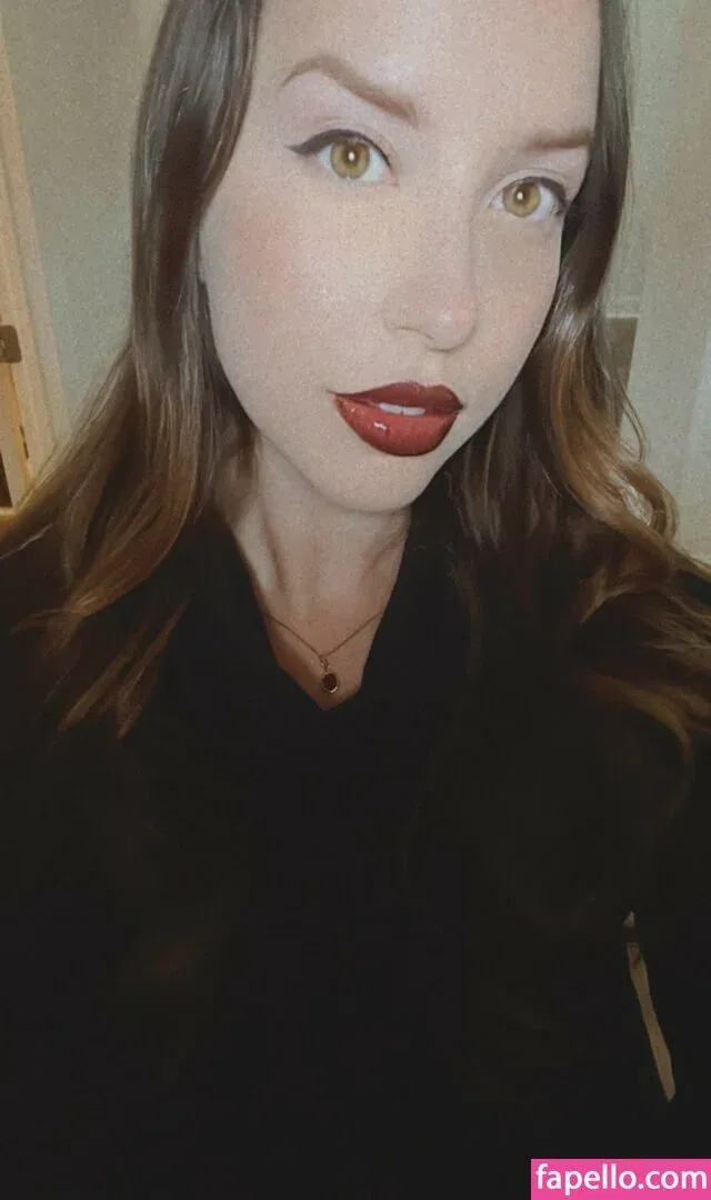 JackieMButler Onlyfans Photo Gallery 