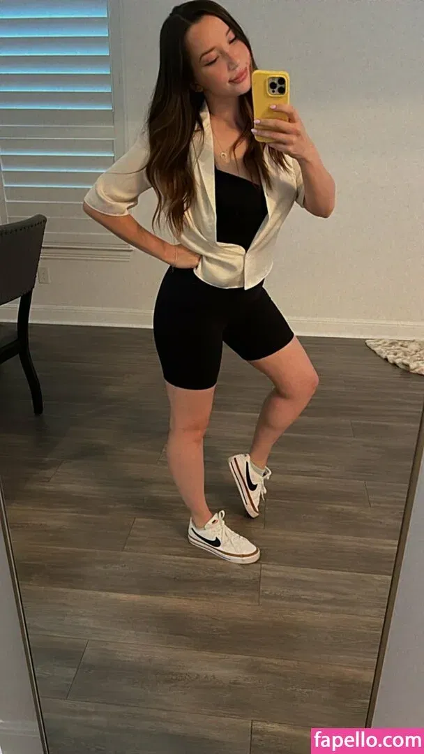 JackieMButler Onlyfans Photo Gallery 