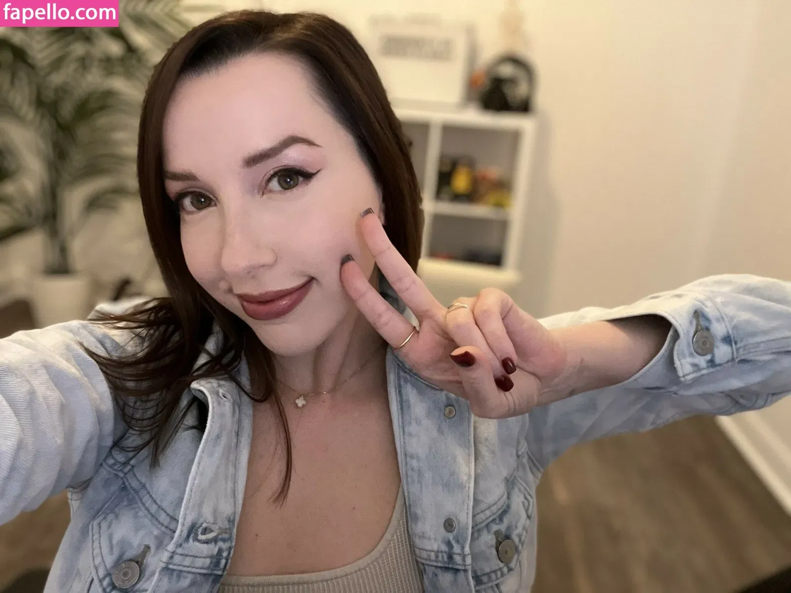 JackieMButler Onlyfans Photo Gallery 