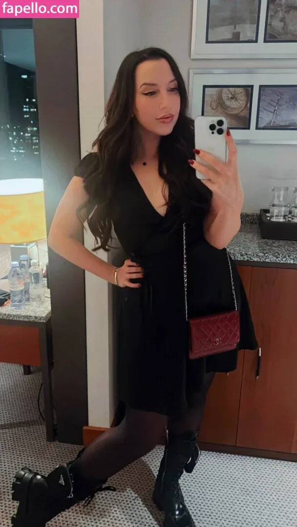 JackieMButler Onlyfans Photo Gallery 