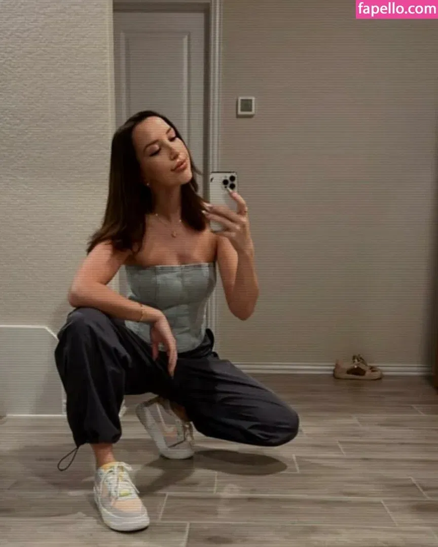 JackieMButler Onlyfans Photo Gallery 